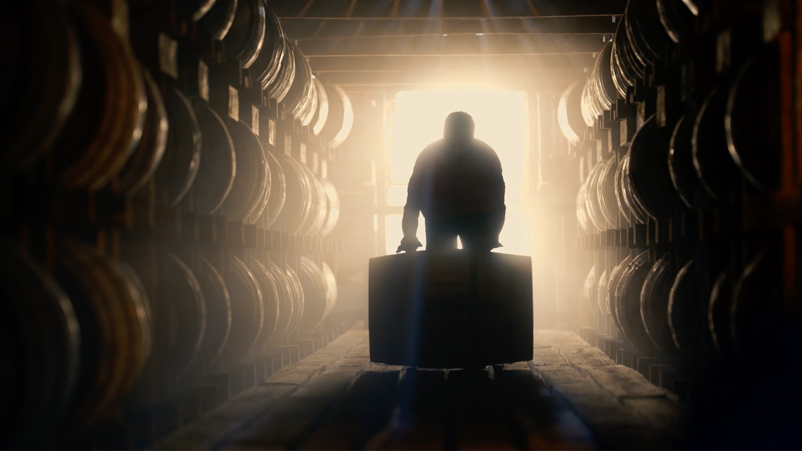 Video of Man rotates barrels bu hand Whisky Maker's Mark