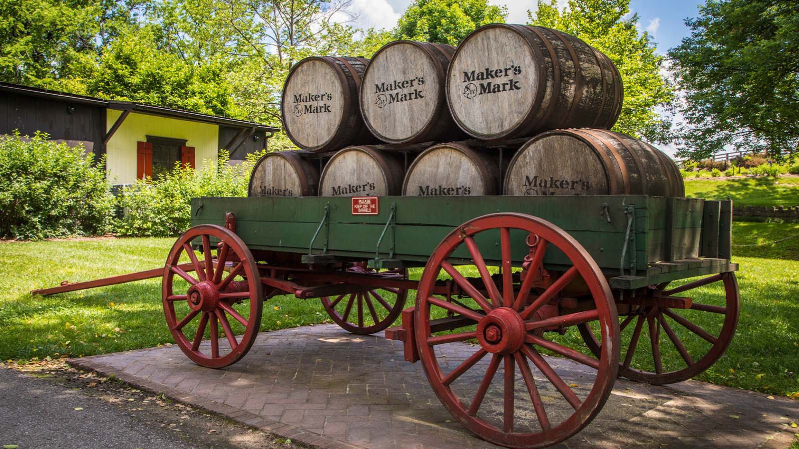 barrels in wagon loretto