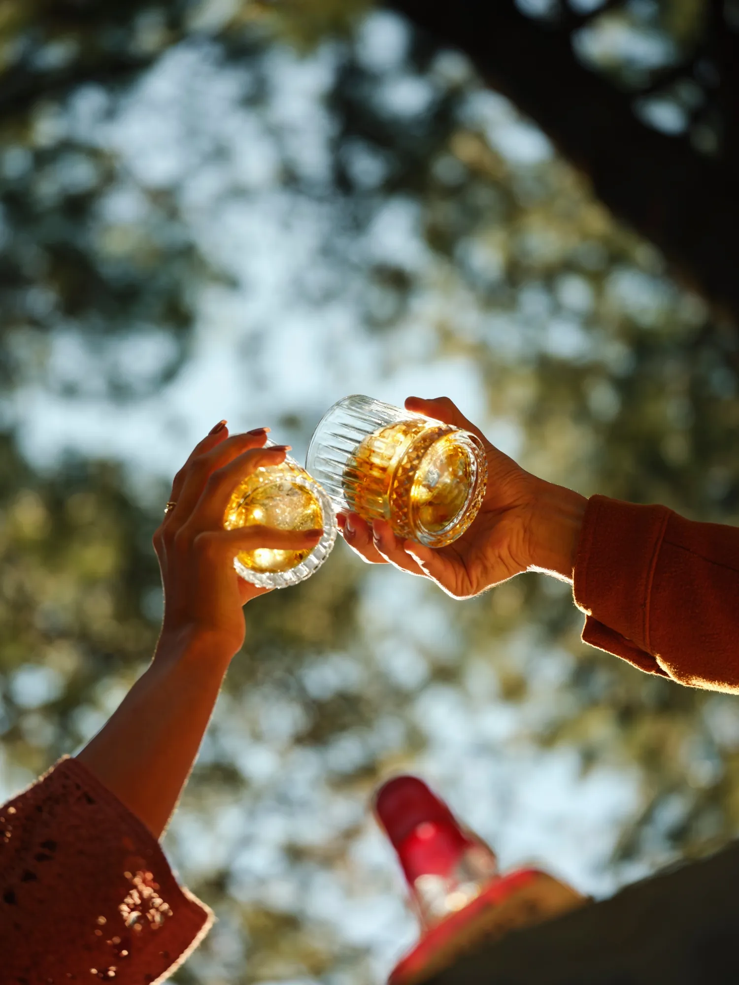 Makers PU cheers Get Ready for Game Day with Maker’s Mark®
